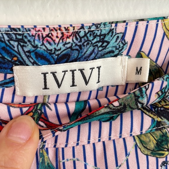 IVIVI Silky Feel Wide Leg Pants Size Medium - Picture 9 of 9